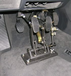 D999